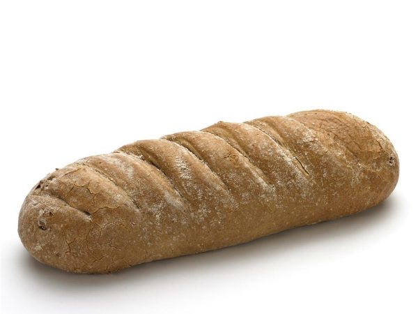 Bestil frisk morgenbrød på Skovly Camping, bl.a. et valnøddebrød